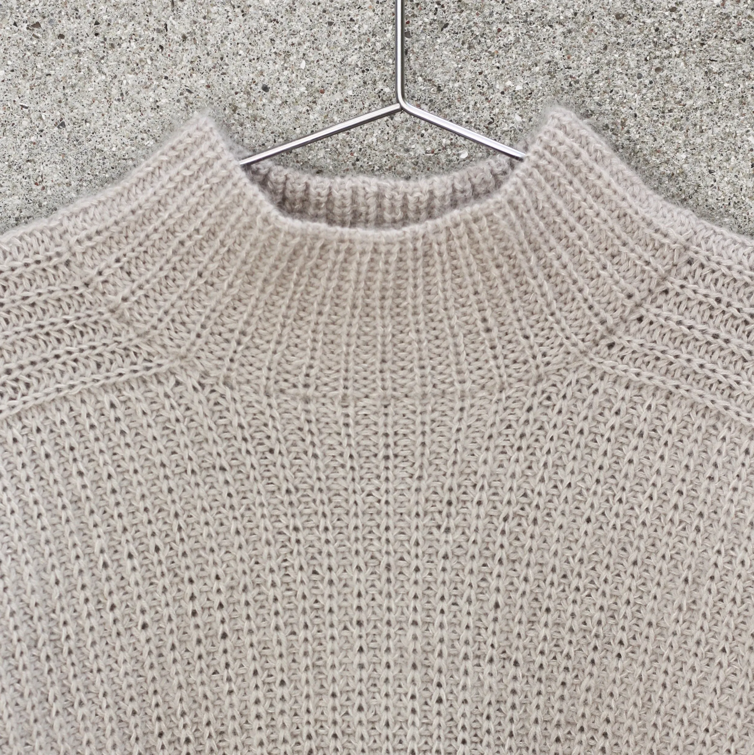 Aviaya Sweater - Svensk