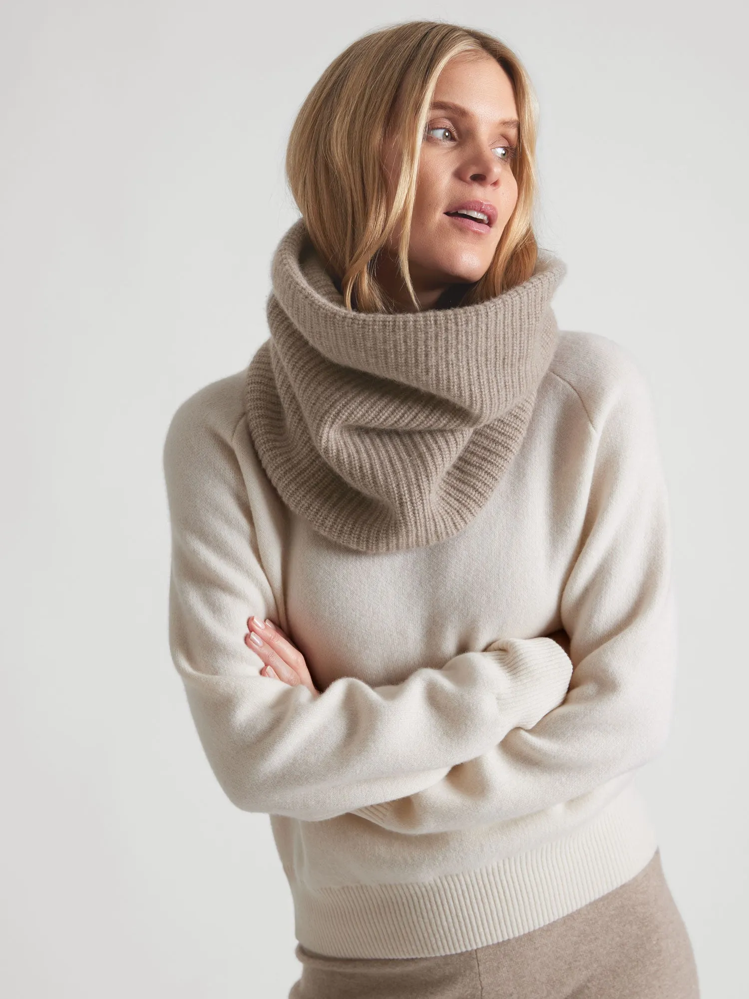 Cashmere snood "Erika" - toast