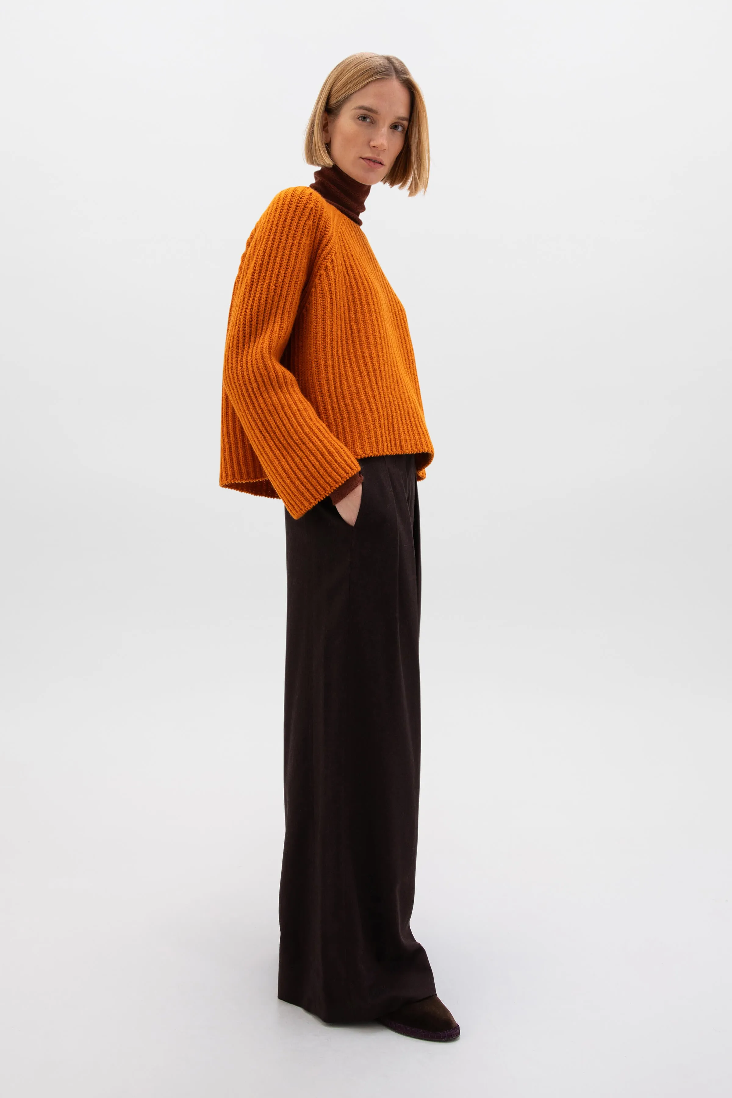 Cropped Ribbed Cashmere Jumper