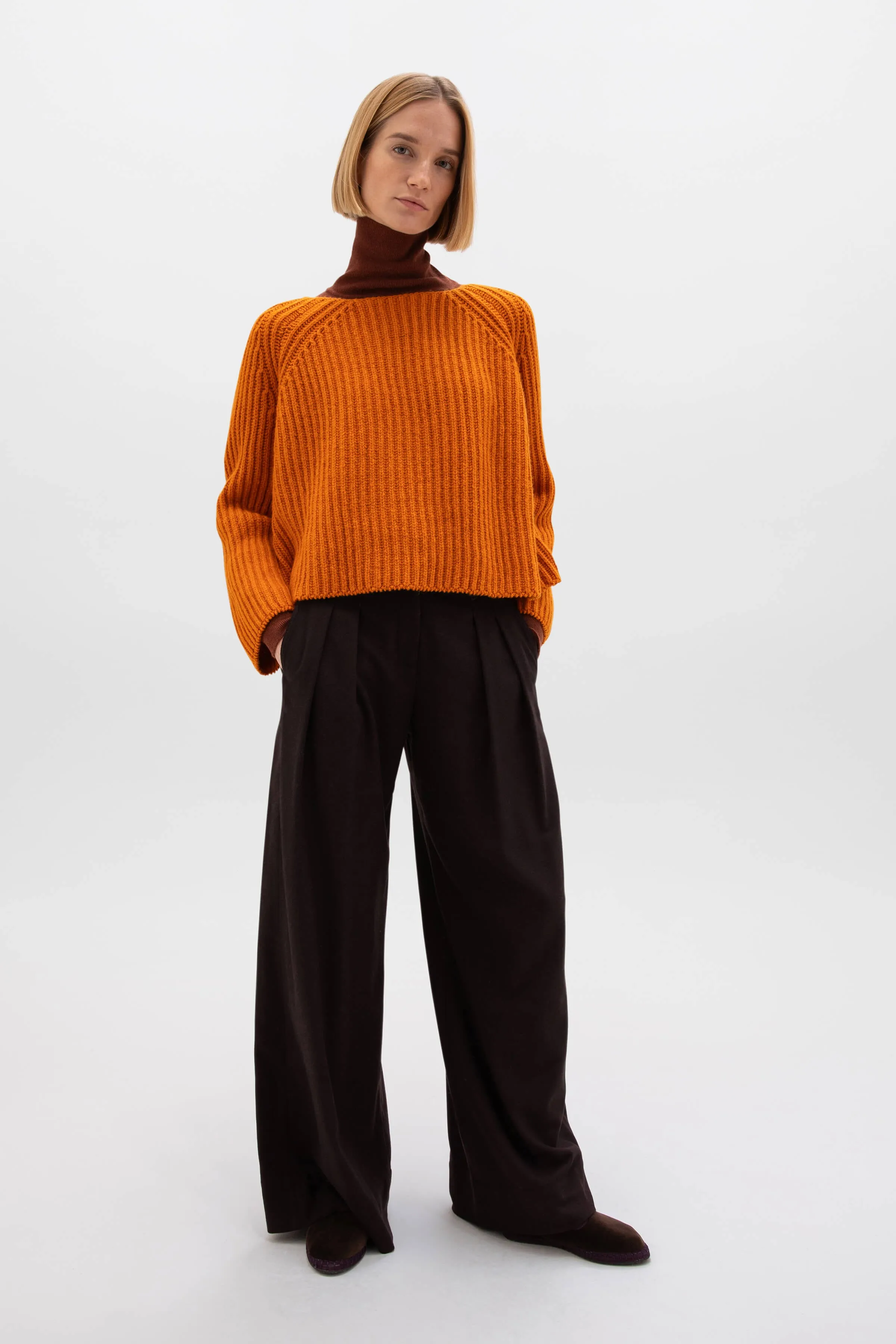 Cropped Ribbed Cashmere Jumper