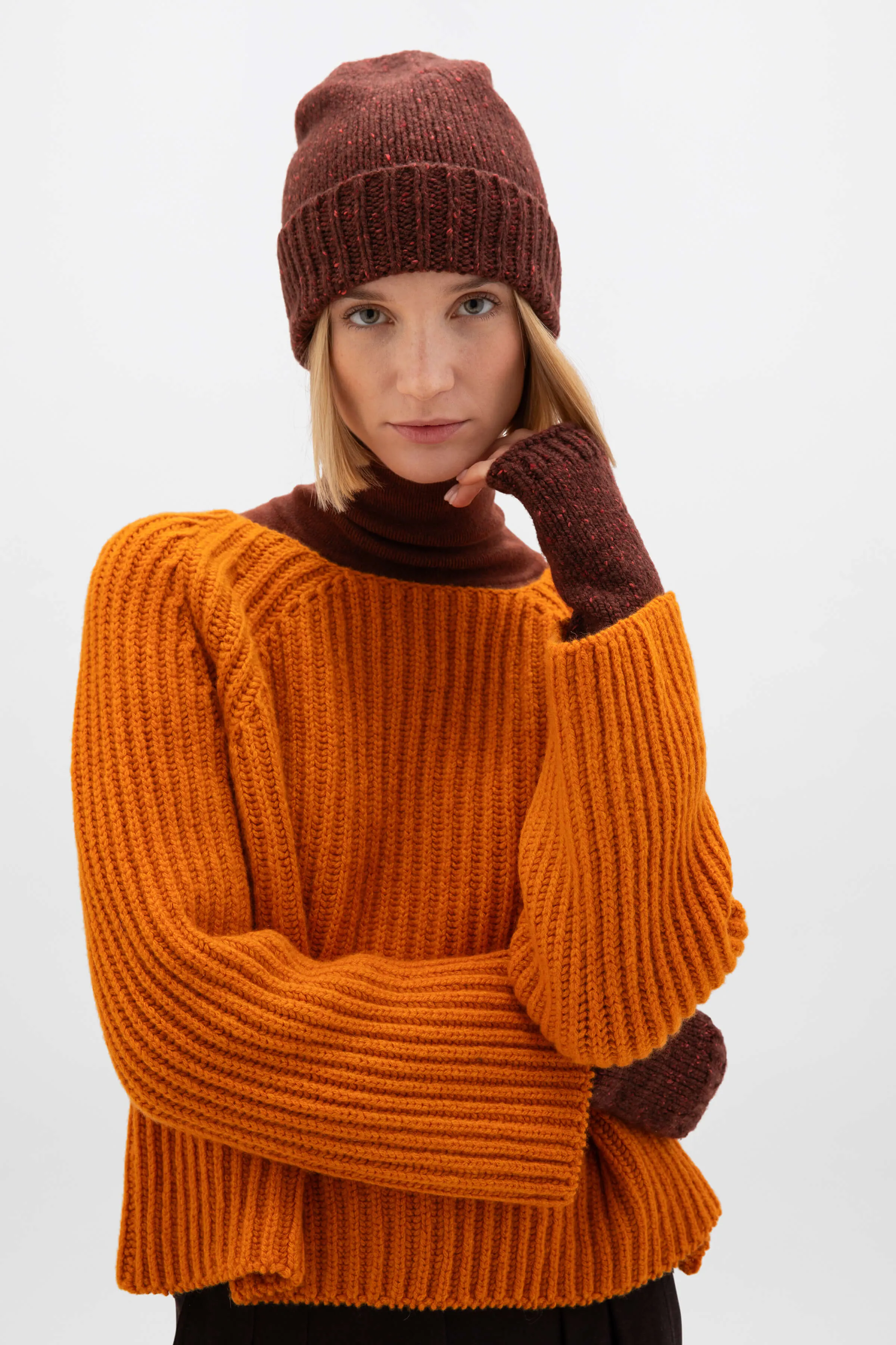 Cropped Ribbed Cashmere Jumper